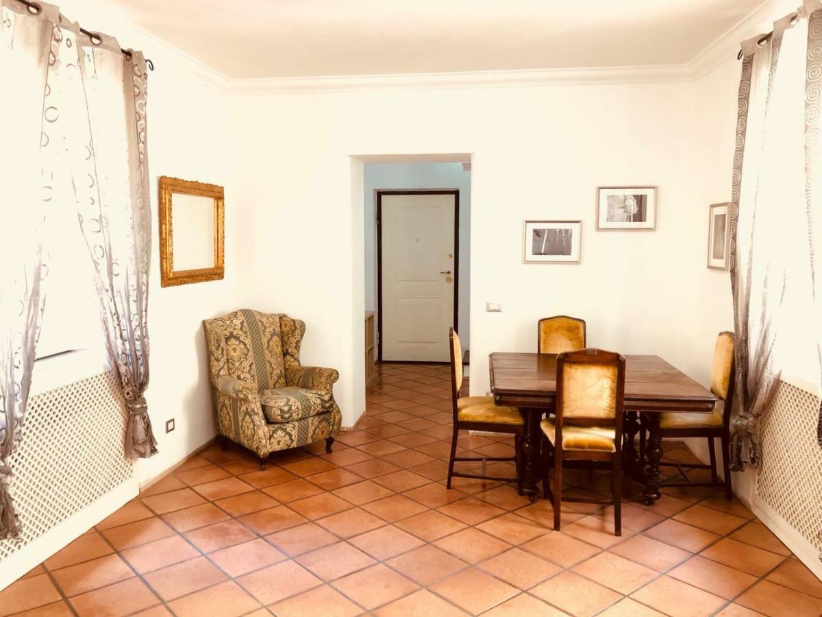 Rota House - Apartment In Santa Chiara, The Heart Of Naples ナポリ エクステリア 写真
